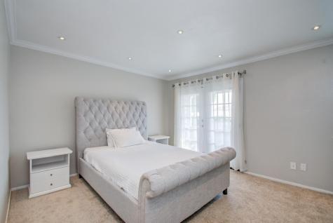 5807 Beverly Hill Street 16 Houston TX 77057