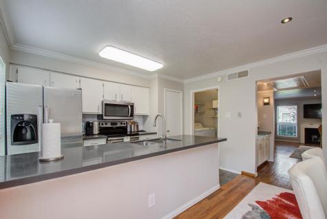 5807 Beverly Hill Street 16 Houston TX 77057