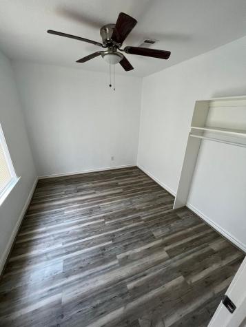 2085 Earl Street Beaumont TX 77703