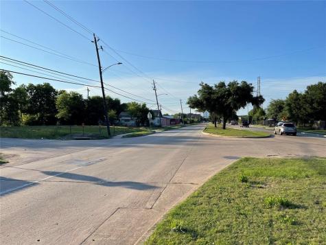 3638 Bloomfield Street Houston TX 77051