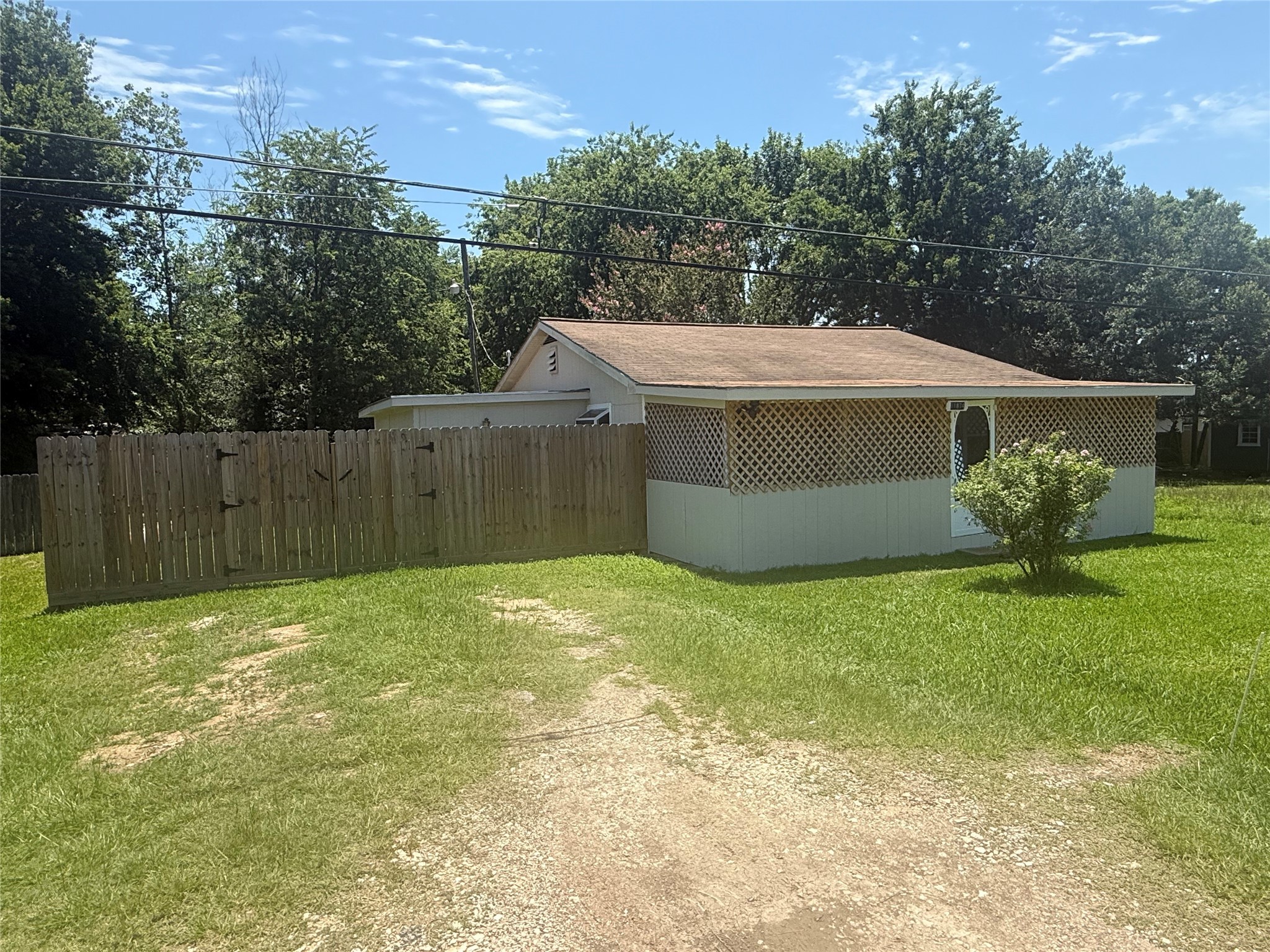 11874 Vanwood Street Willis TX 77318