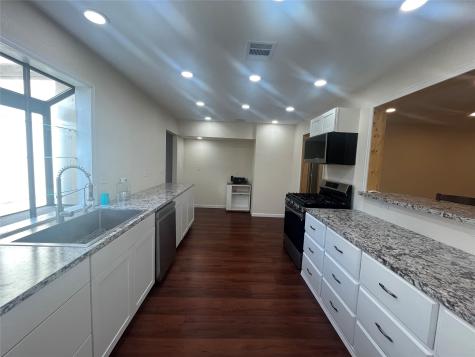 11874 Vanwood Street Willis TX 77318