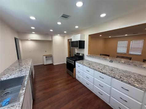 11874 Vanwood Street Willis TX 77318