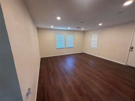 11874 Vanwood Street Willis TX 77318