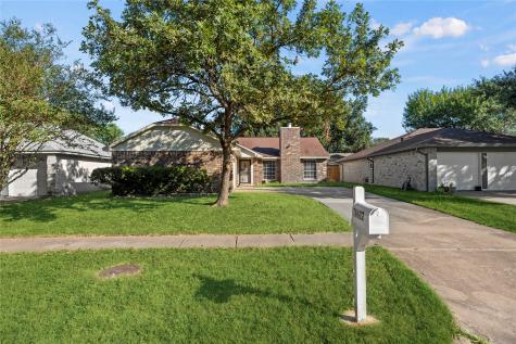 16622 Burlcreek Houston TX 77084