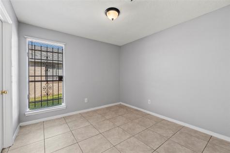 16622 Burlcreek Houston TX 77084
