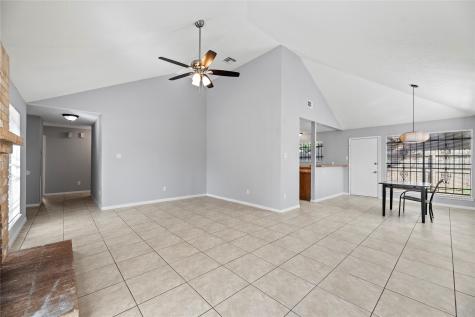 16622 Burlcreek Houston TX 77084