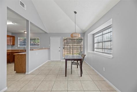 16622 Burlcreek Houston TX 77084