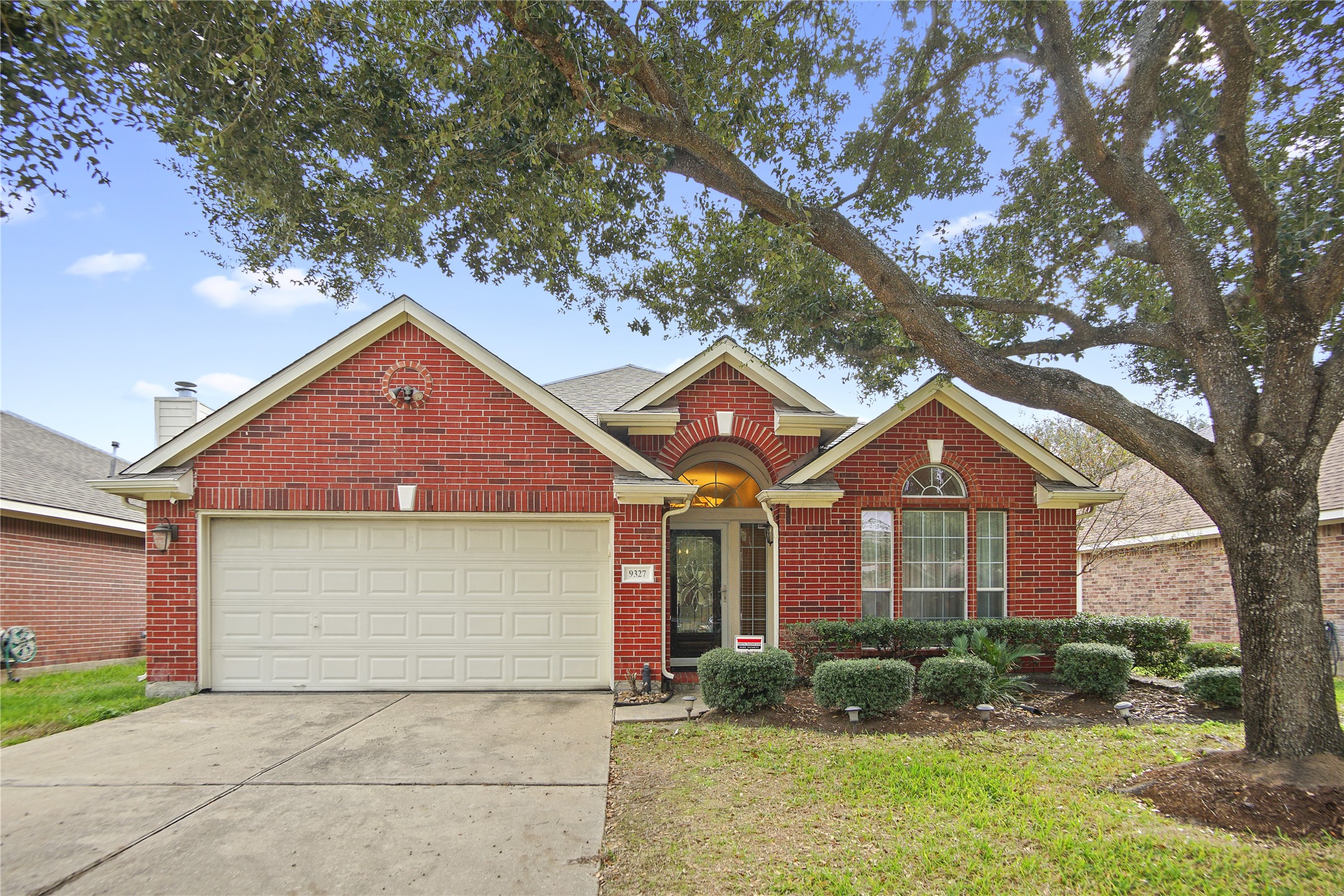 9327 Gablewinn Court Houston TX 77070