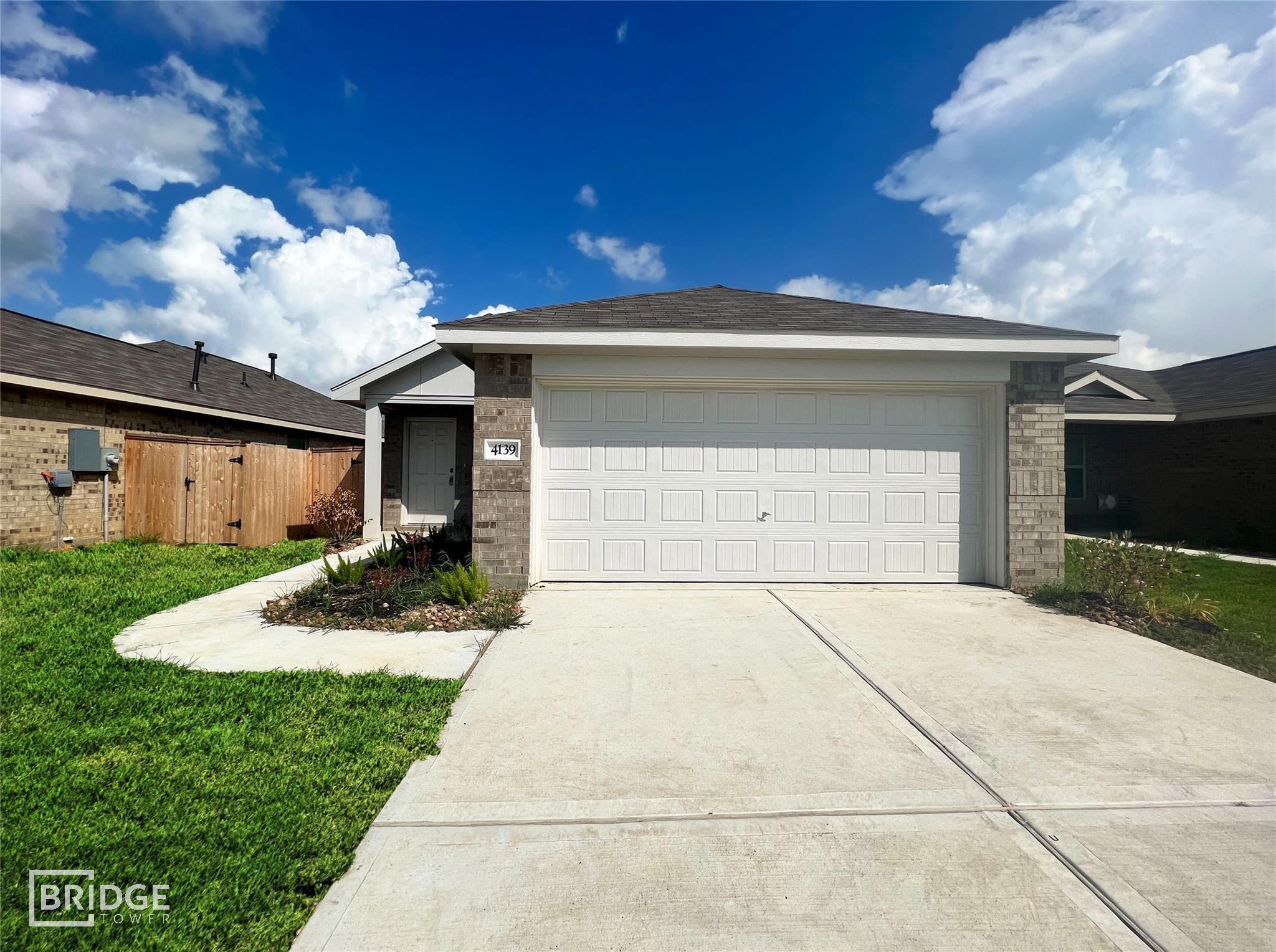 4139 Saw Mill Peak Lane Baytown TX 77521