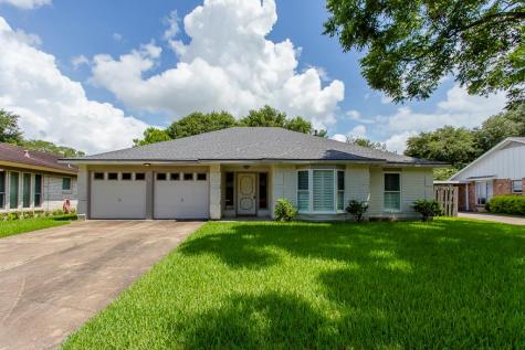 13538 Brook Hollow Drive Sugar Land TX 77498