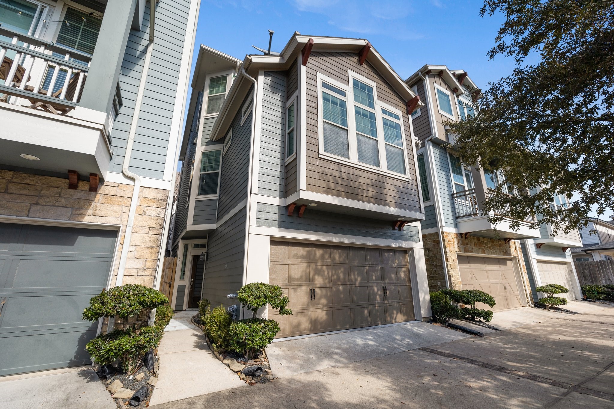710 Nicholson Street Houston TX 77007