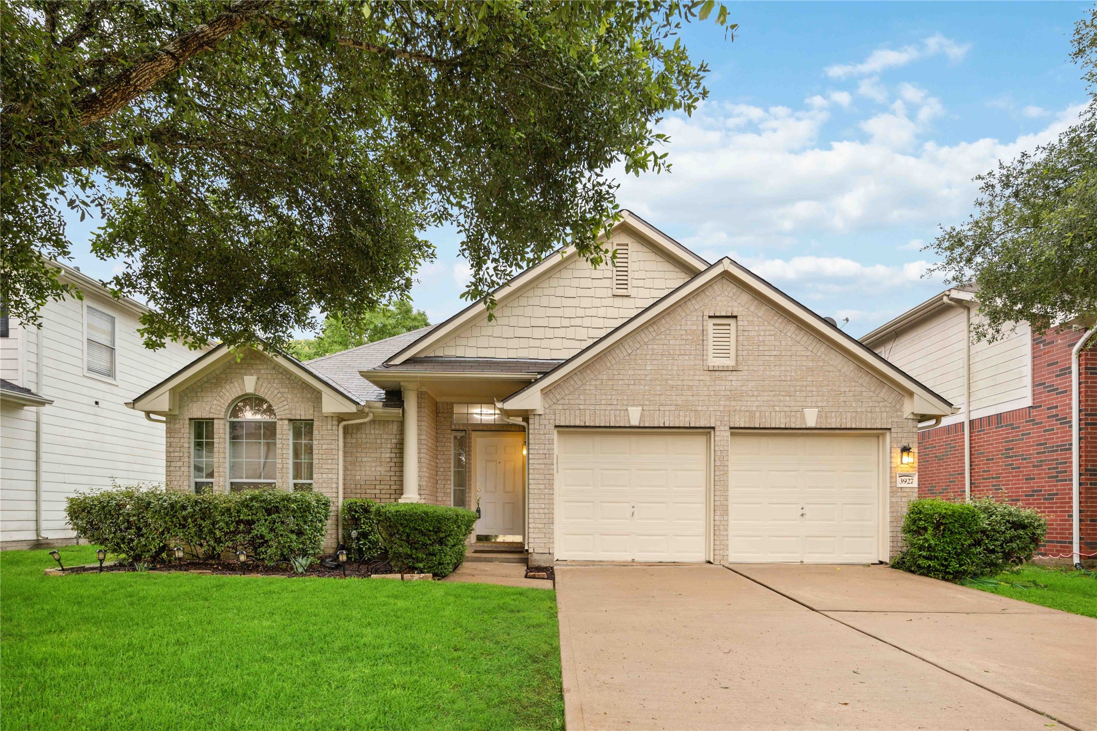 3927 Jan Street Fresno TX 77545