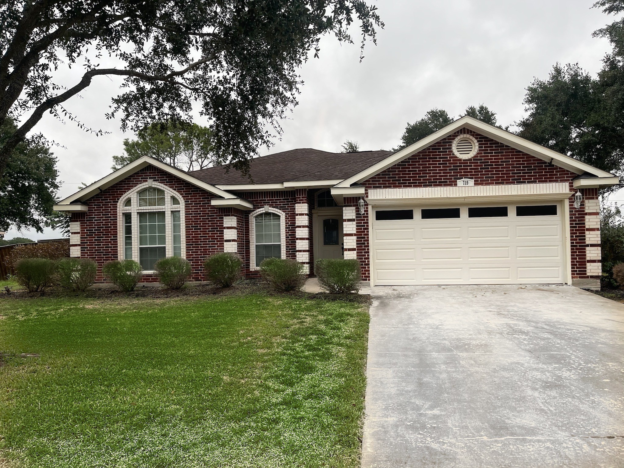 719 Partridge Lane Eagle Lake TX 77434