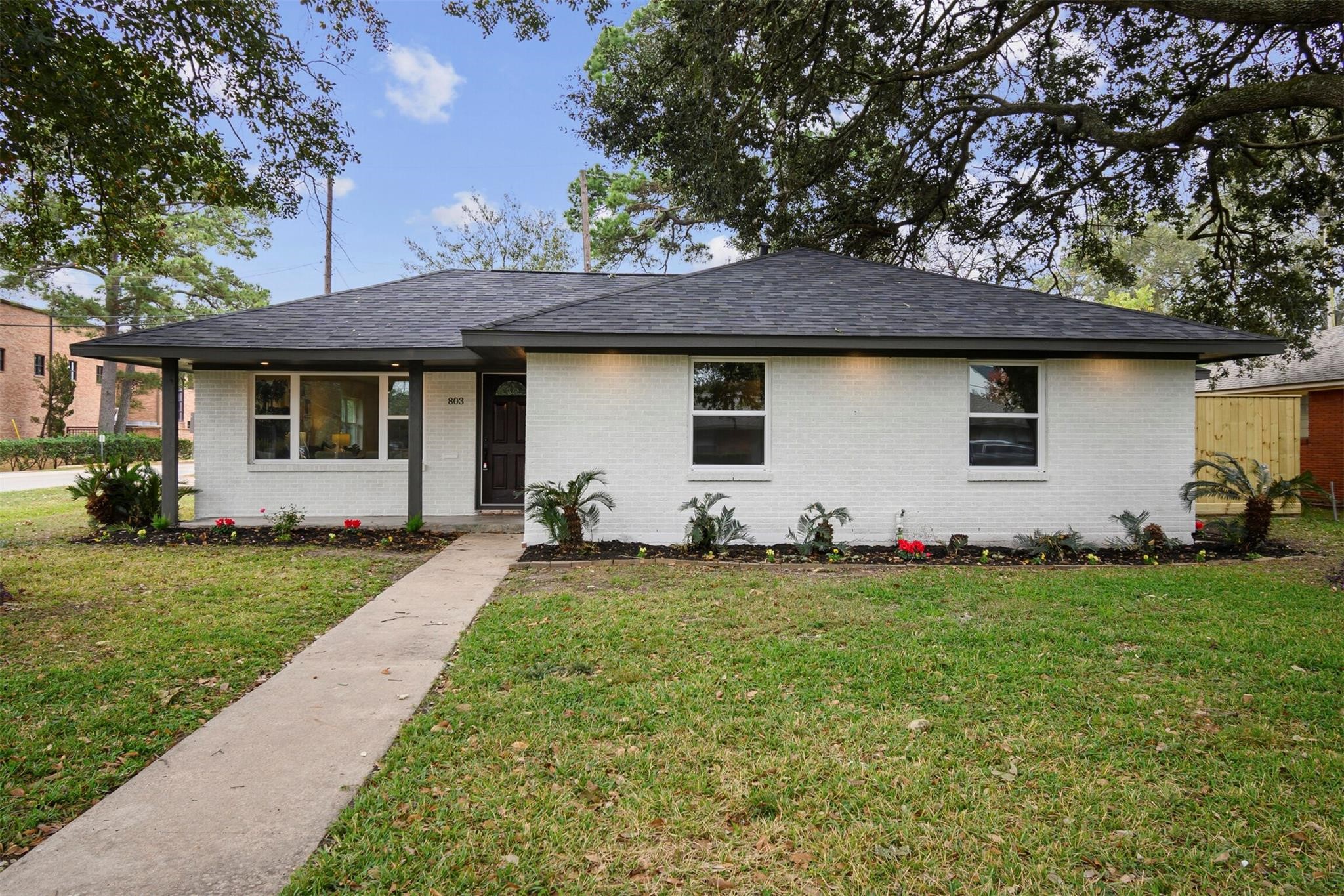 803 Judiway Street Houston TX 77018