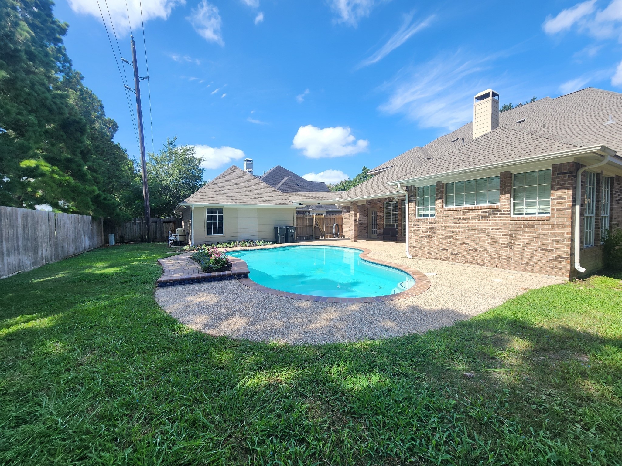 819 Old Valley Way Houston TX 77094