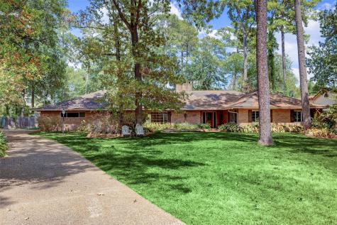 812 E Friar Tuck Lane Houston TX 77024