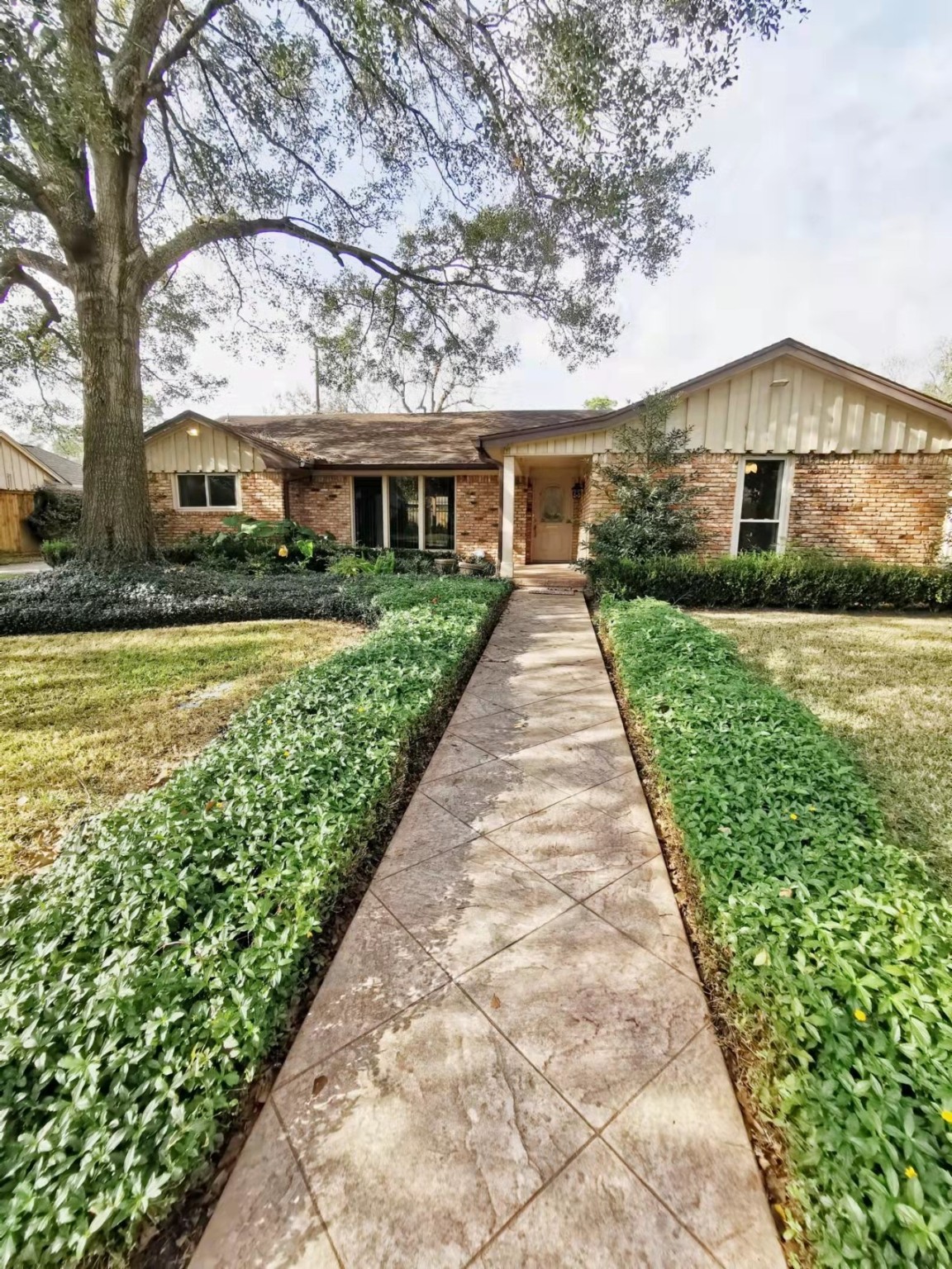 5054 Yarwell Drive Houston TX 77096