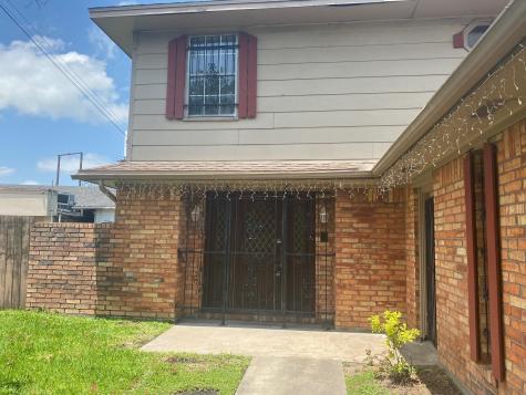 3400 Spurlock Road Nederland TX 77627