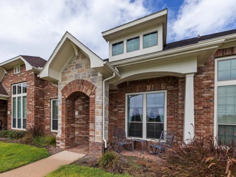 3334 Spring Landing Lane Pearland TX 77584