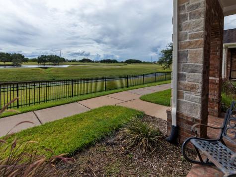 3334 Spring Landing Lane Pearland TX 77584
