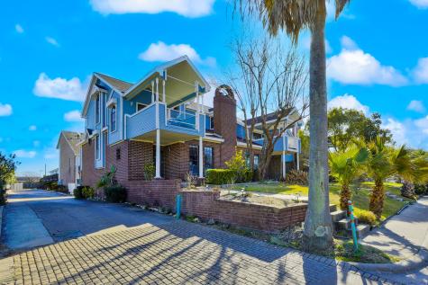 3100 75th Street 5 Galveston TX 77551