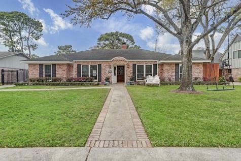 12318 Woodthorpe Lane Houston TX 77024