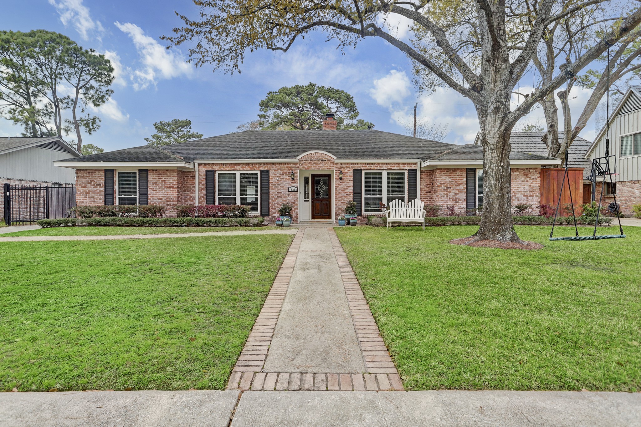 12318 Woodthorpe Lane Houston TX 77024