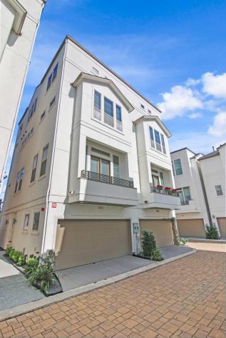 5421 Larkin Street Houston TX 77007
