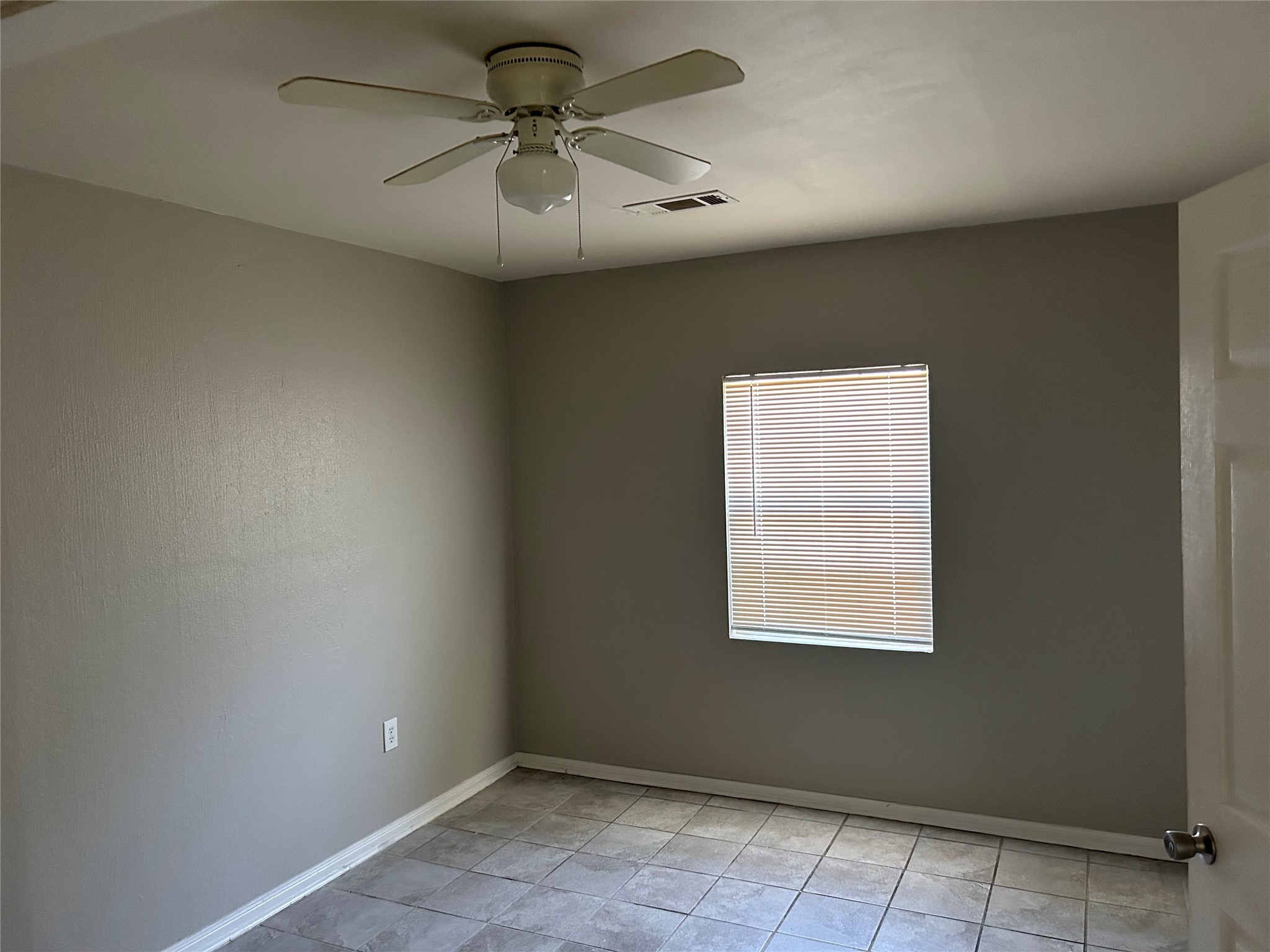 10013 Whitehead Street Houston TX 77088