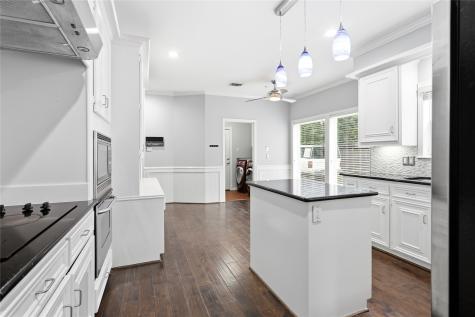 11507 Del Monte Drive Houston TX 77077