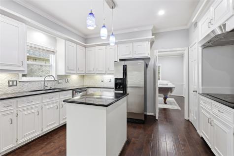 11507 Del Monte Drive Houston TX 77077