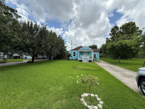 501 19th Avenue N Texas City TX 77590