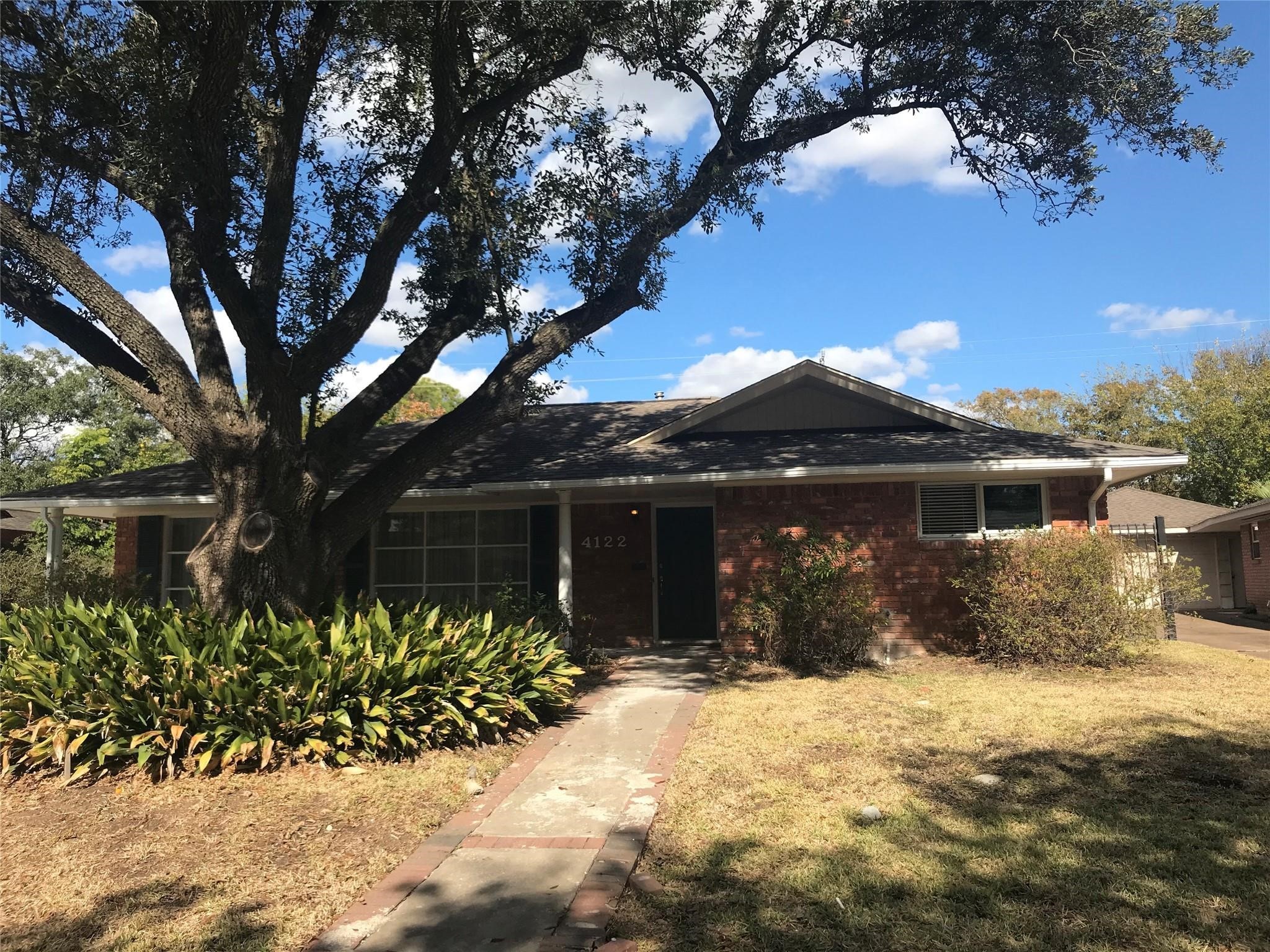 4122 Martinshire Drive Houston TX 77025