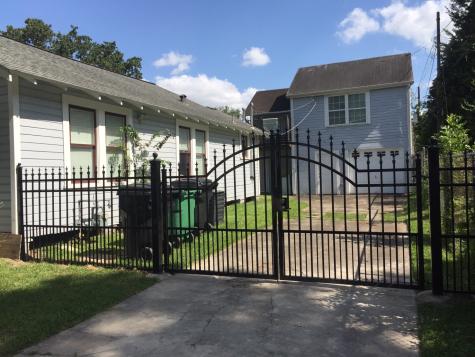 328 1/2 Moody Street Houston TX 77009