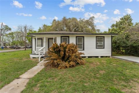 231 S Bell Drive Texas City TX 77591