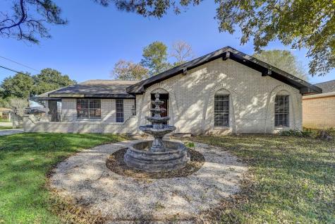 1203 Miles Street Rosenberg TX 77471