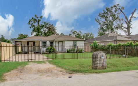 7209 S Hall Street Houston TX 77028