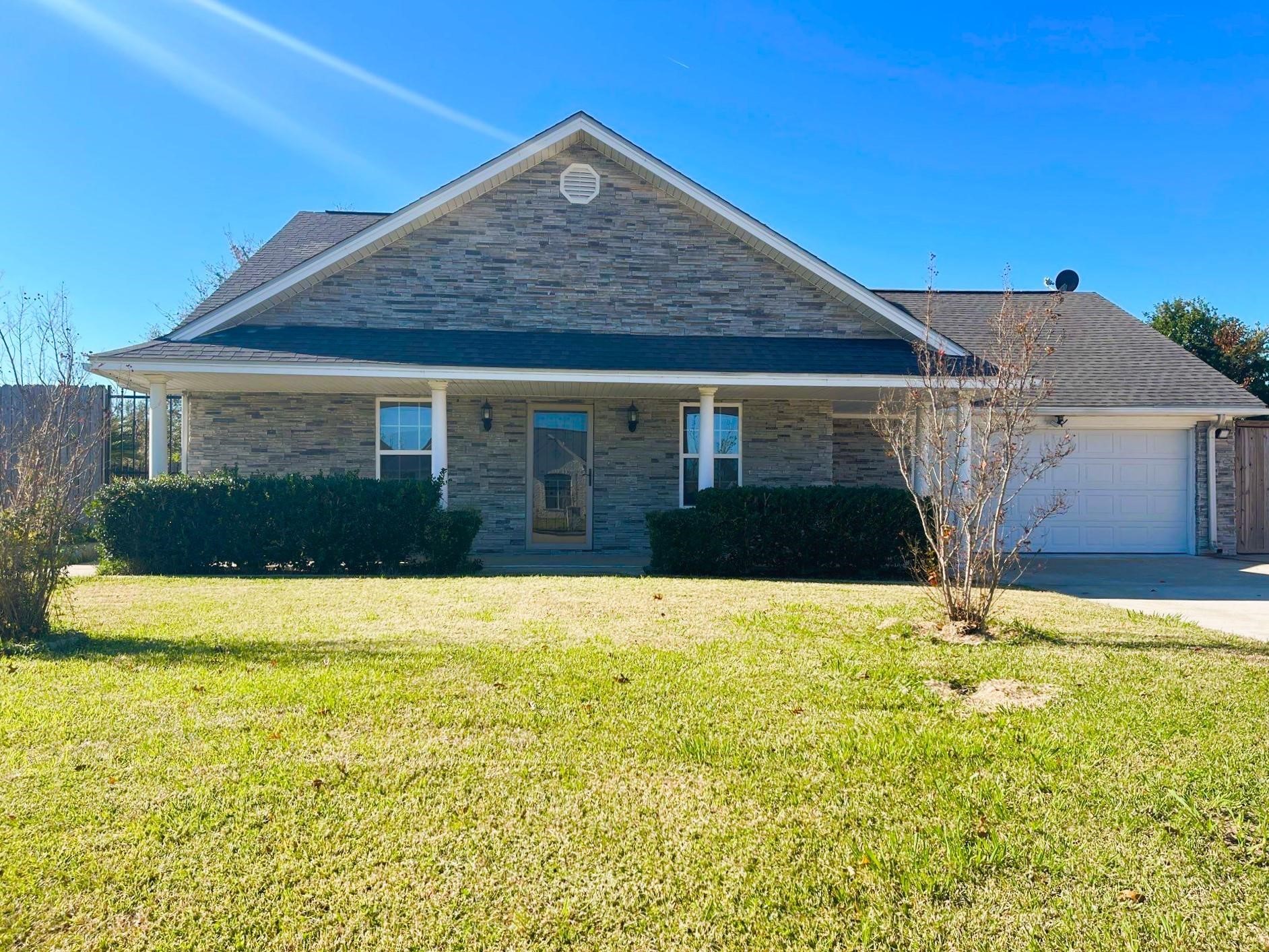 8129 Lemon Tree Street Port Arthur TX 77642
