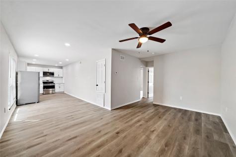 9711 Linkmeadow Lane 14 Houston TX 77025