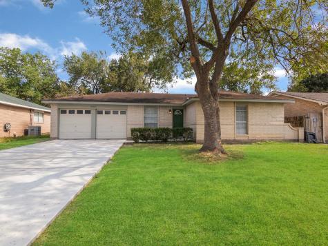 16807 Tibet Road Friendswood TX 77546