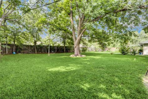 5915 Van Fleet Street Houston TX 77033
