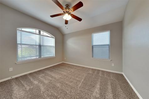 10014 Kendahlwood Lane Tomball TX 77375