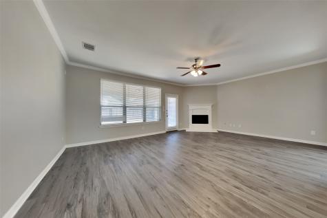 10014 Kendahlwood Lane Tomball TX 77375