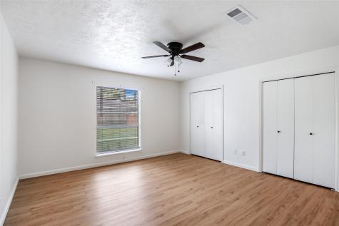 212 Normal Park Drive Huntsville TX 77320