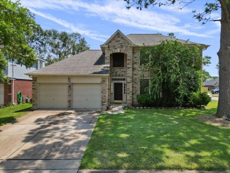 4915 Stone Harbor Drive Friendswood TX 77546