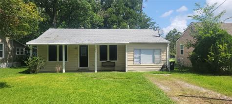 506 Mason Street Tomball TX 77375