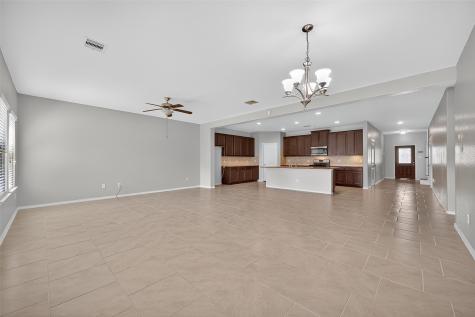 154 Meadow Grove Drive Conroe TX 77384