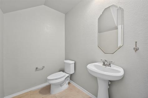 154 Meadow Grove Drive Conroe TX 77384