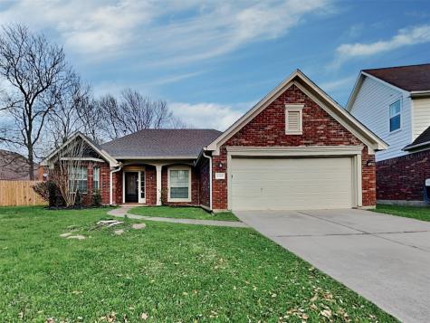 16919 Cobbler Crossing Drive Sugar Land TX 77498